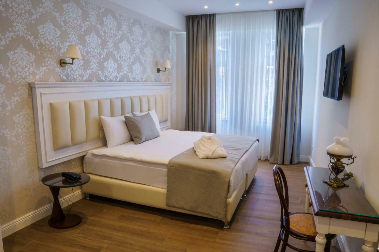 Hotel Passport Τυφλίδα Εξωτερικό φωτογραφία
